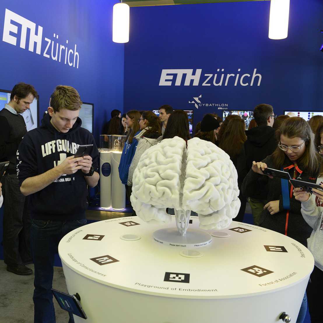 Students play the chain of thoughts at the ETH Zurich Pavilion 
