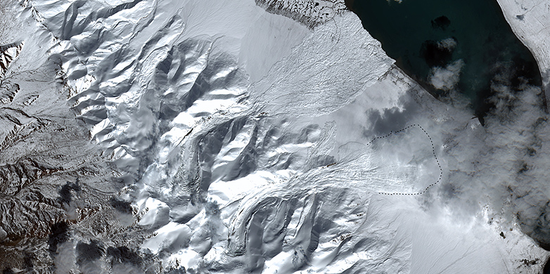 Vergr?sserte Ansicht: Zwei benachbarte Gletscher in Tibet brachen in sich zusammen und lösten gigantische Eislawinen aus.