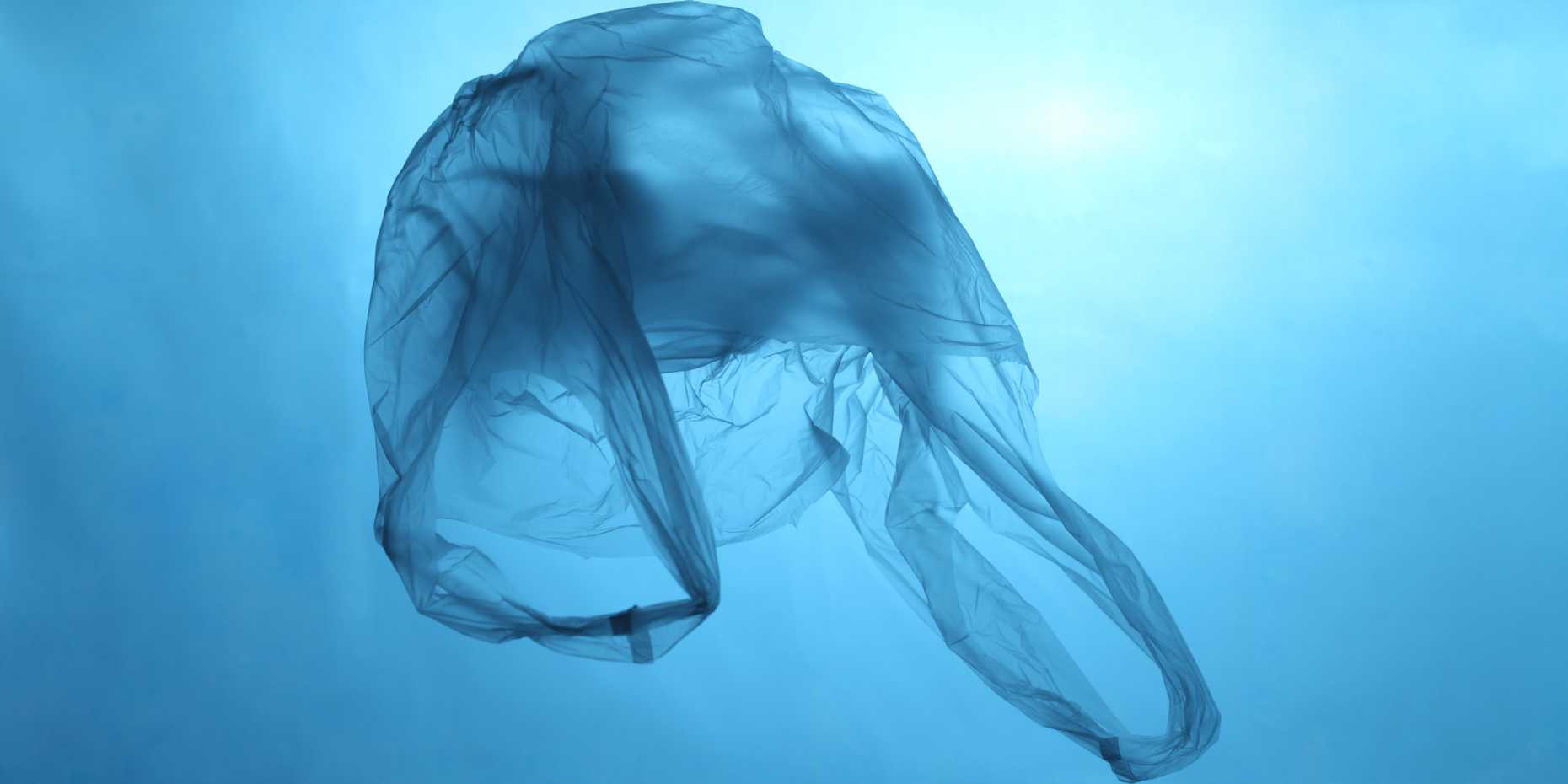 Plastikbeutel im Ozean