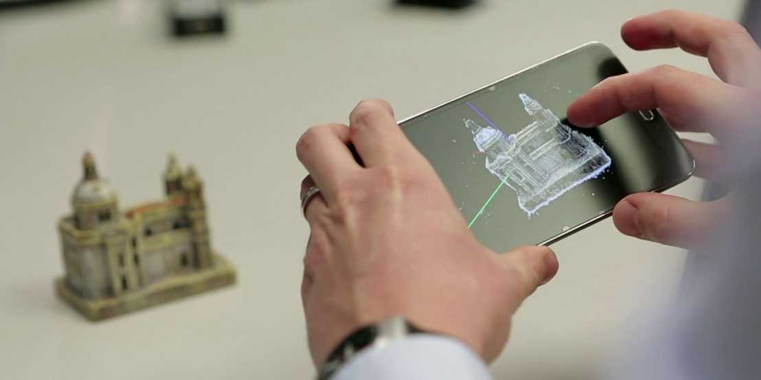 Video Live metric and interactive 3D reconstruction on mobile phones
